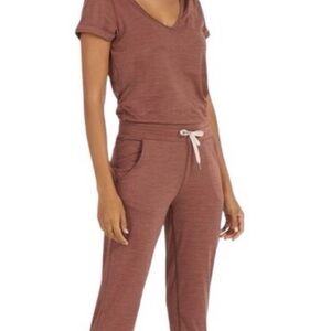 Vuori Women's Cocoa Pajama Set